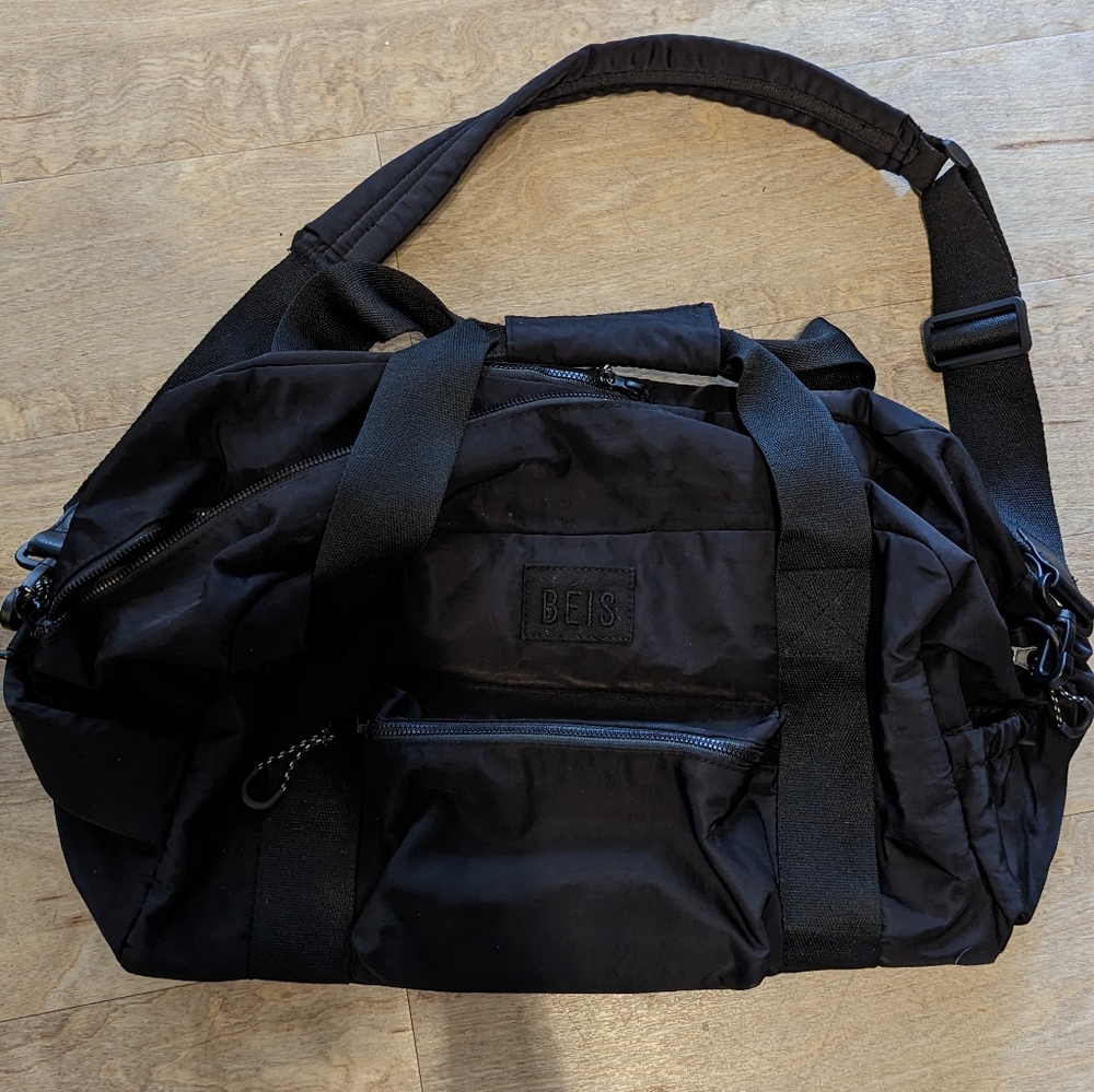 BEIS Sport Collection Duffle Bag